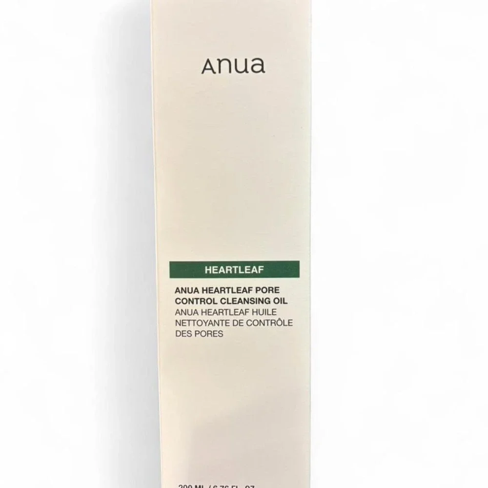 Anua Heartleaf Pore Control Cleansing Oil